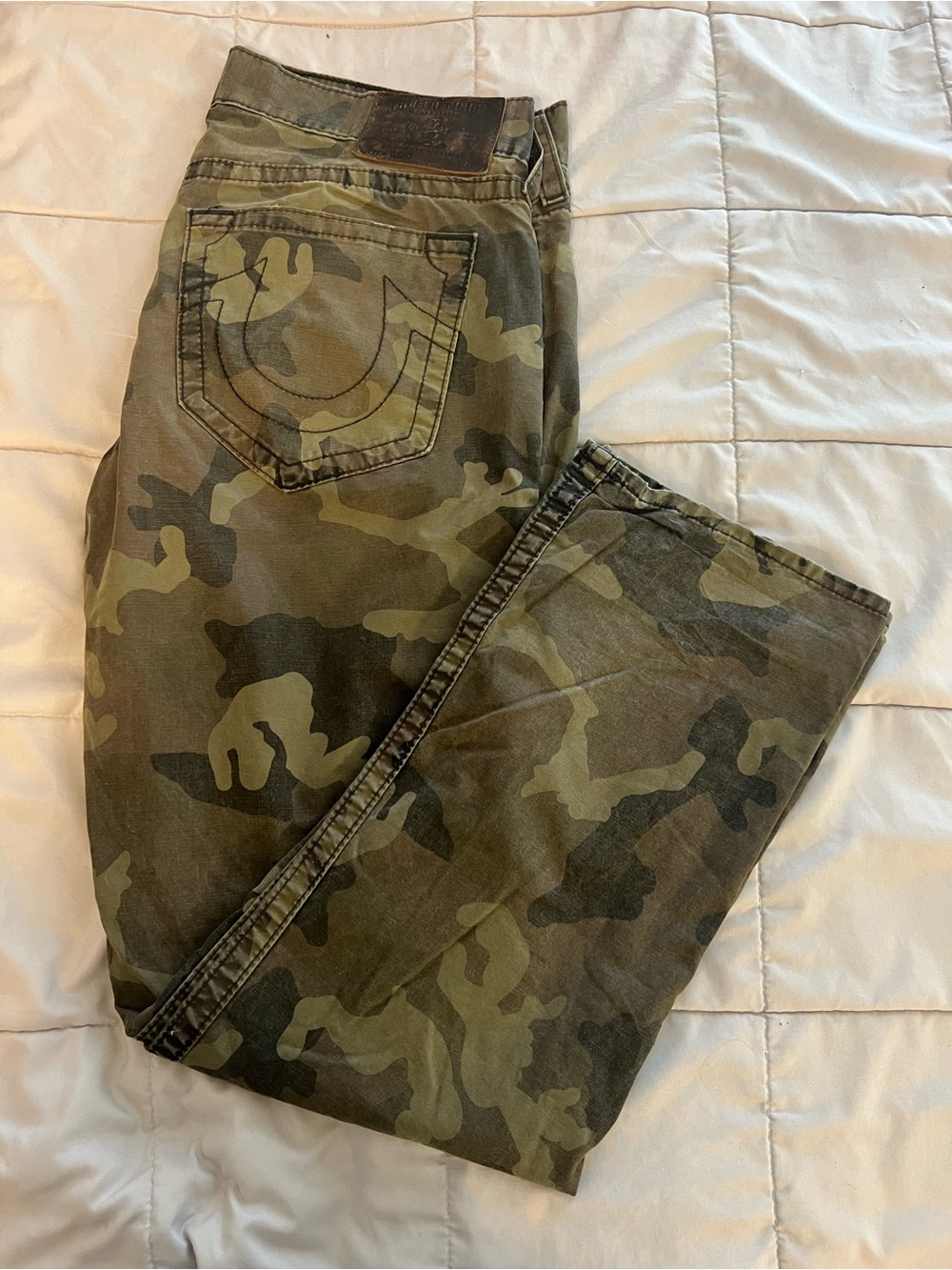 True Religion Green Dark Wash Relaxed Slim Straight Camo Jeans Men size 38